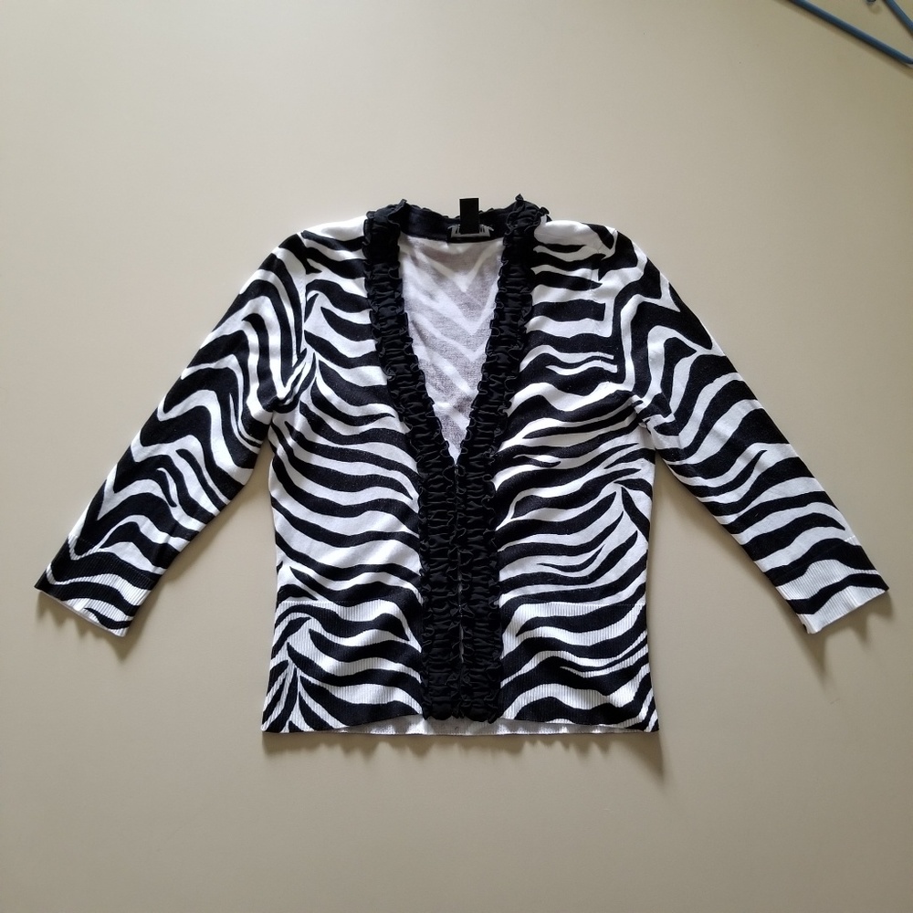 White House Black Market Medium Sweater 3/4 sleeve